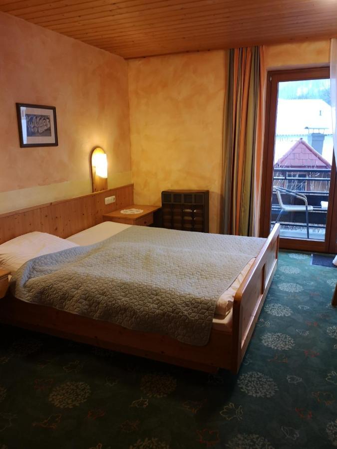 Hotel Wirt Z'Minsta Altmuenster Exterior photo